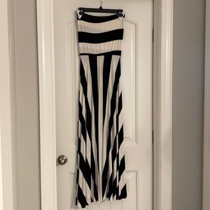 Nordstrom Black and White Maxi Dress